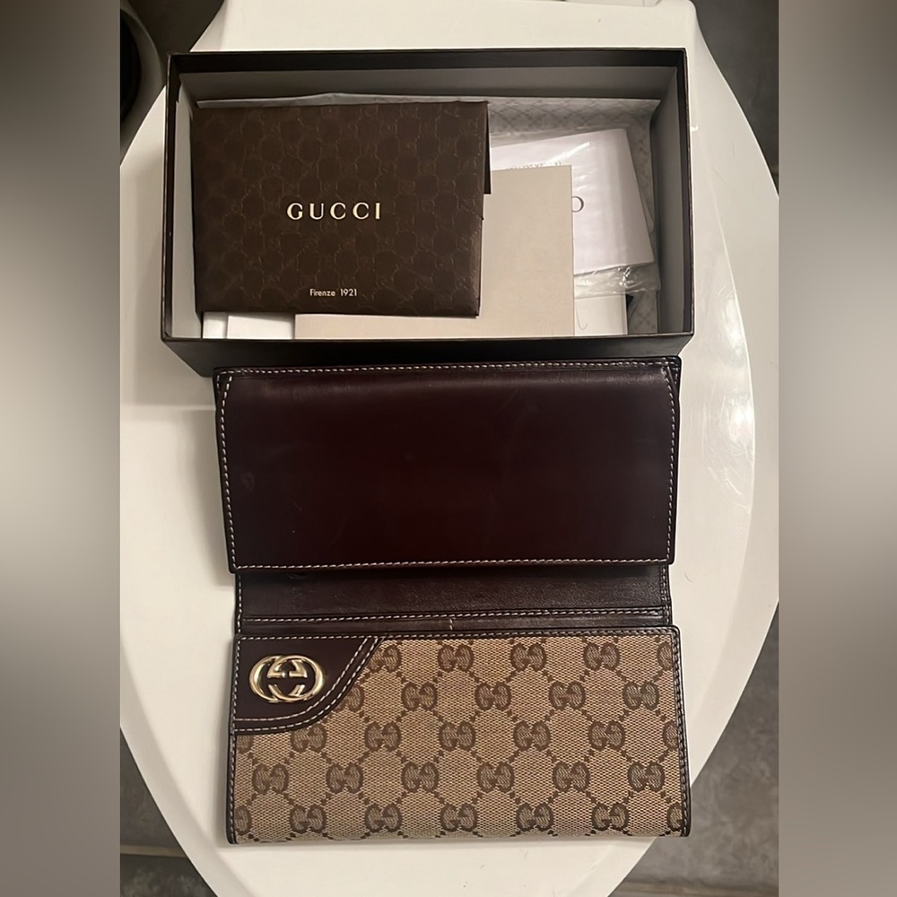 Gucci Wallet - Picture 6 of 6